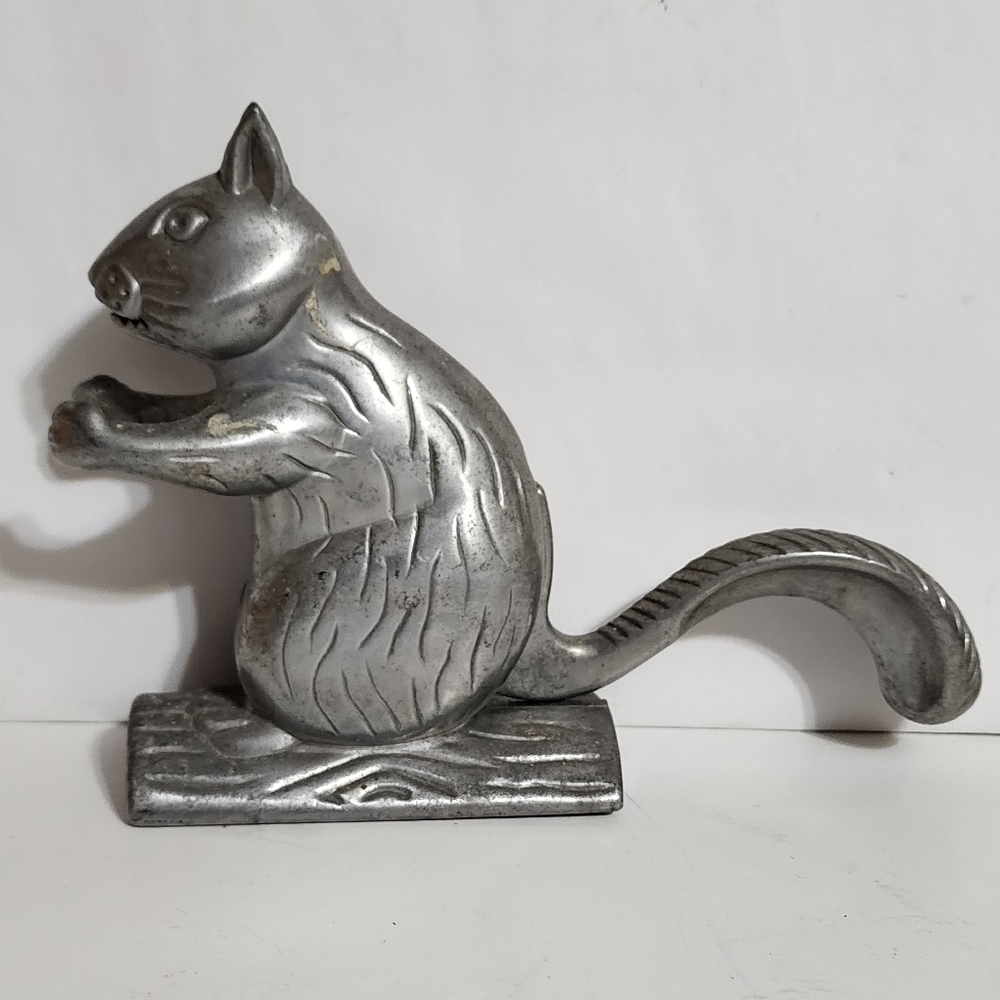 Metal Squirrel Nut Cracker